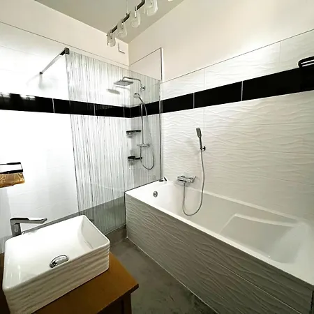 Maison 6 Proche Avec Wifi Et Salle De Jeux - Fr-1-197-447 *