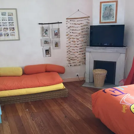 Maison 6 Proche Avec Wifi Et Salle De Jeux - Fr-1-197-447 別荘 レ・サ​​ーブル・ドロンヌ