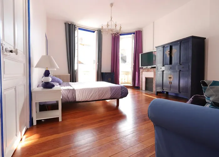 Maison 6 Proche Avec Wifi Et Salle De Jeux - Fr-1-197-447 *