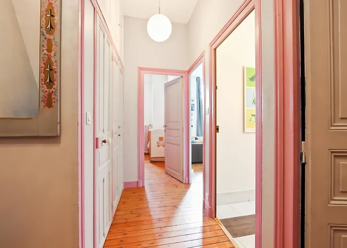 Maison 6 Proche Avec Wifi Et Salle De Jeux - Fr-1-197-447 * 莱萨布勒-多洛讷