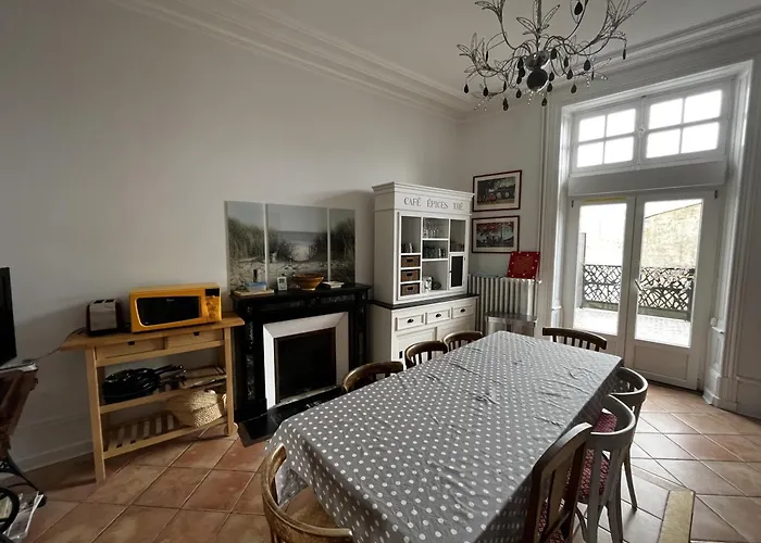 度假居 Maison 6 Proche Avec Wifi Et Salle De Jeux - Fr-1-197-447 *