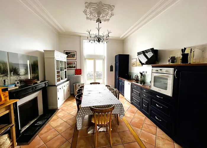 度假居 Maison 6 Proche Avec Wifi Et Salle De Jeux - Fr-1-197-447 莱萨布勒-多洛讷