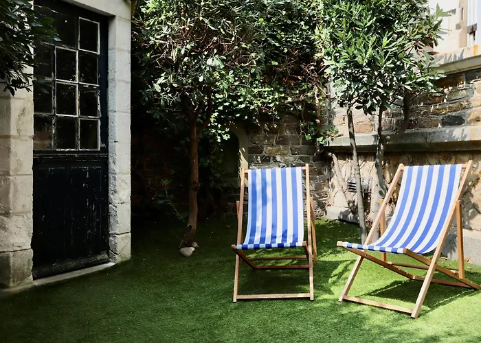 Maison 6 Proche Avec Wifi Et Salle De Jeux - Fr-1-197-447 *