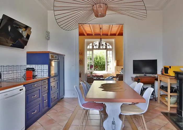 度假居 Maison 6 Proche Avec Wifi Et Salle De Jeux - Fr-1-197-447 莱萨布勒-多洛讷